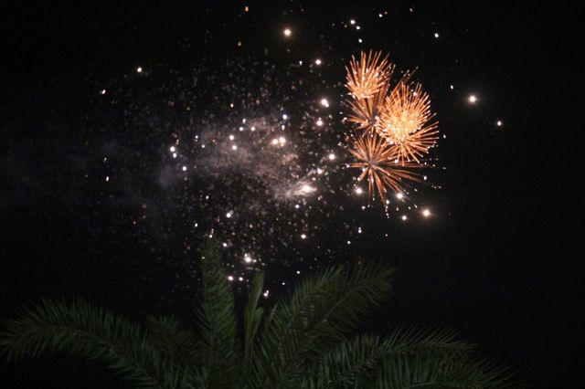 Màn bắn pháo hoa rực rỡ mừng TP Hà Tĩnh lên đô thị loại II