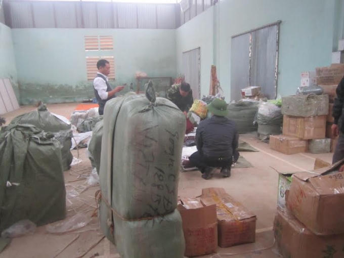 Các lực lượng chức năng tỉnh Lạng Sơn liên tục bắt giữ các lô hàng lậu, nhưng tình trạng buôn lậu liệu có “giảm nhiệt” dịp cận Tết này.