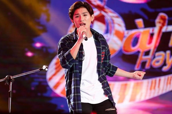 Chân dung hot boy 16 tuổi