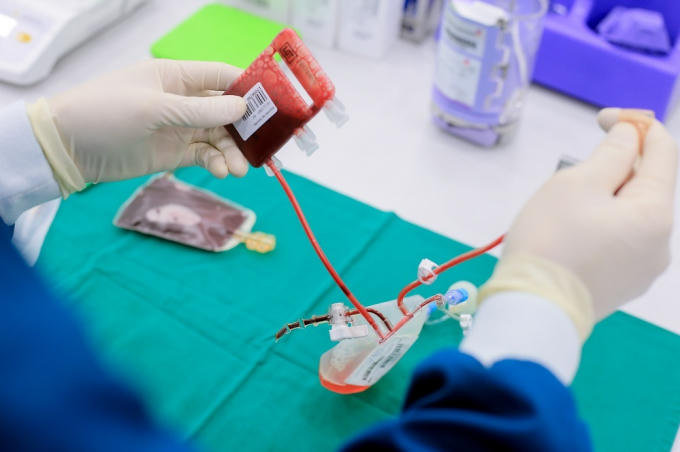 Vinmec đã xây dựng ngân hàng tế bào gốc từ dây rốn với hàng nghìn mẫu được lưu trữ phục vụ cho công tác nghiên cứu và điều trị