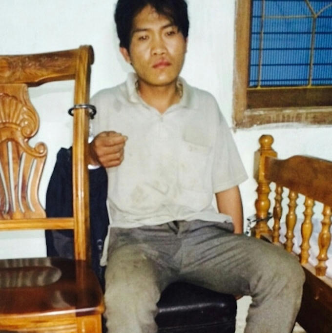 Đối tượng Xồng tại cơ quan điều tra.