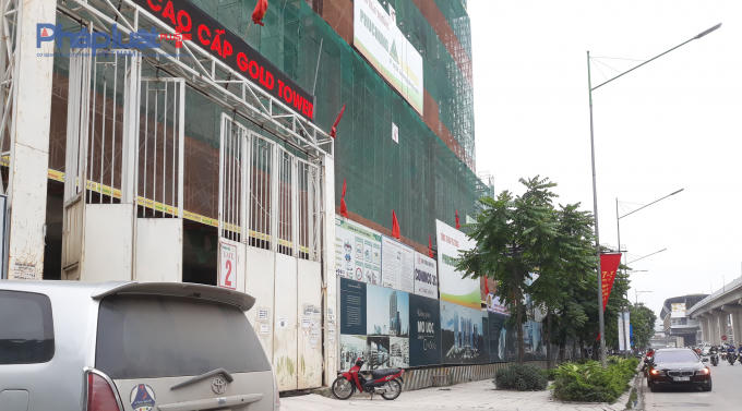 Cổng 2 của dự án trên đường Nguyễn Trãi.