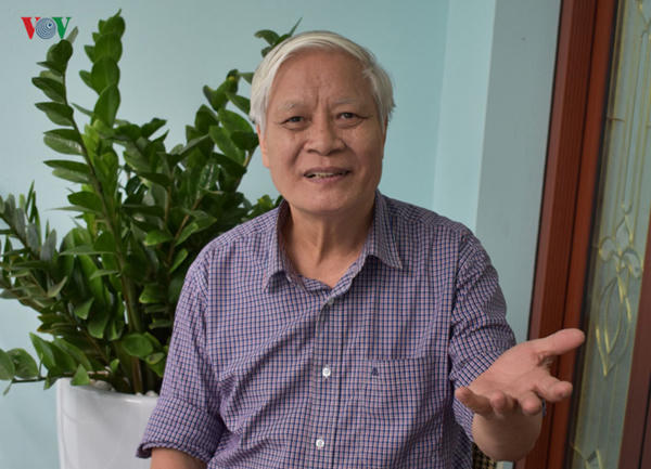 Anh22.