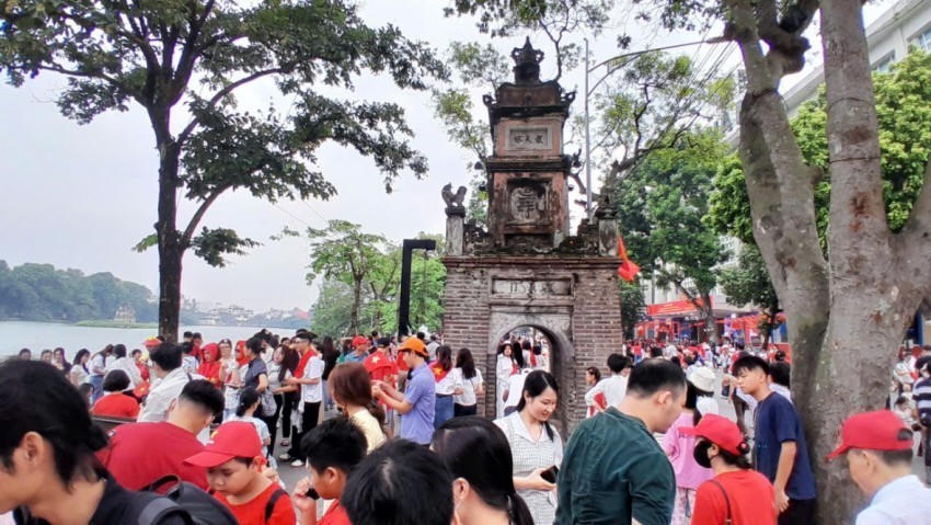 Tổng lượng khách du lịch đến Hà Nội tháng 1/2026 ước đạt 680 nghìn lượt người.