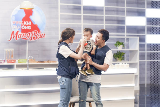 Xúc động khi Hương Giang chia sẻ thời đi học không được bạn bè tôn trọng