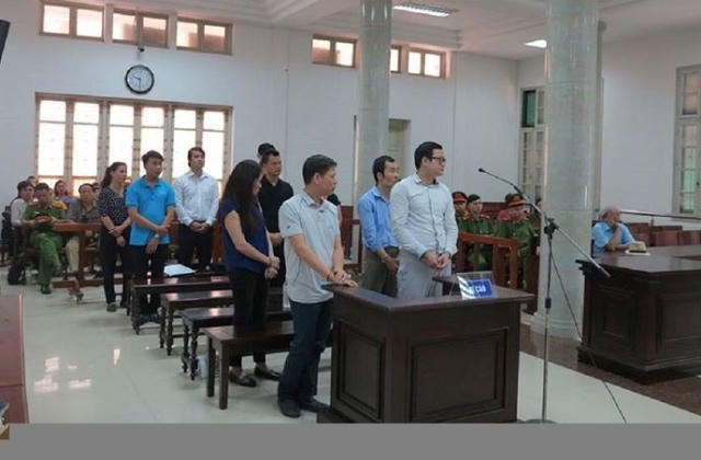 Đề nghị án tù chung thân đối tượng cầm đầu vụ thao túng giá chứng khoán