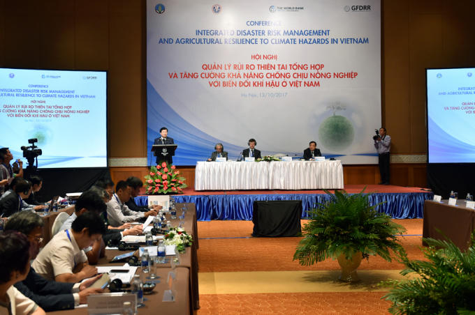 Ph&oacute; Thủ tướng Trịnh Đ&igrave;nh Dũng dự Hội nghị về quản l&yacute; rủi ro thi&ecirc;n tai tổng hợp