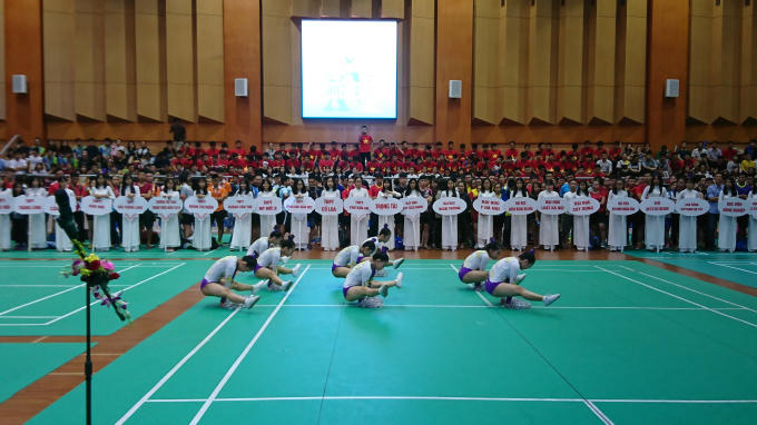 Khai mạc Giải Cầu l&ocirc;ng học sinh &ndash; sinh vi&ecirc;n TP H&agrave; Nội tranh C&uacute;p b&aacute;o Tuổi trẻ Thủ đ&ocirc;