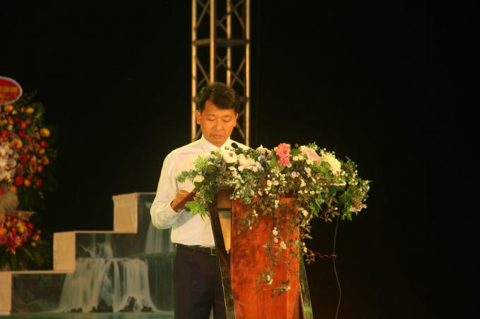 Ông Nguyễn Mạnh Hùng, Phó Chủ tịch UBND huyện Trùng Khánh điều hành lễ Khai mạc.