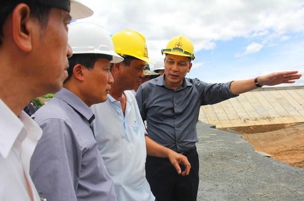 Trước đó (14/9), Tổng Giám đốc EVN và lãnh đạo Bộ Công thương cũng đã có mặt tại hiện trường để chỉ đạo khắc phục hậu quả sự cố thủy điện này.