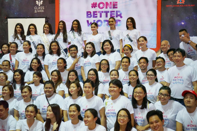Lệ Hằng có mặt tại Philippines để tham gia các hoạt động theo lời mời chính thức từ tổ chức Hoa hậu Hoàn vũ Thế giới.