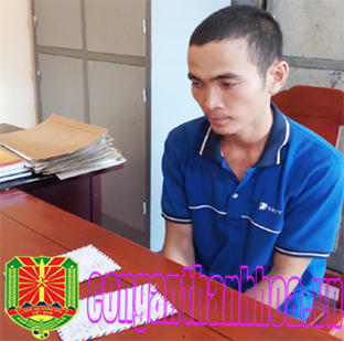 Đối tượng Nguyễn Văn Tuấn tại cơ quan công an. (Ảnh: Công an Thanh Hóa)