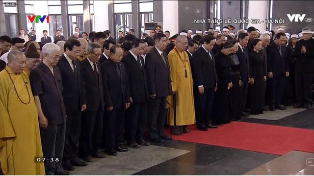 Đang diễn ra Lễ viếng nguy&ecirc;n Tổng B&iacute; thư Đỗ Mười