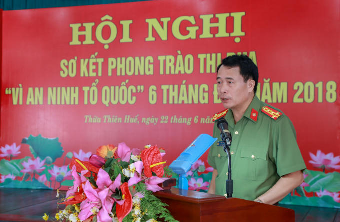 Đại tá Lê Quốc Hùng - UVTV Tỉnh uỷ, GĐ Công an tỉnh TT Huế phát biểu tại Hội nghị.