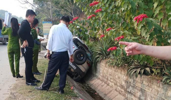 CSGT làm việc tại hiện trường