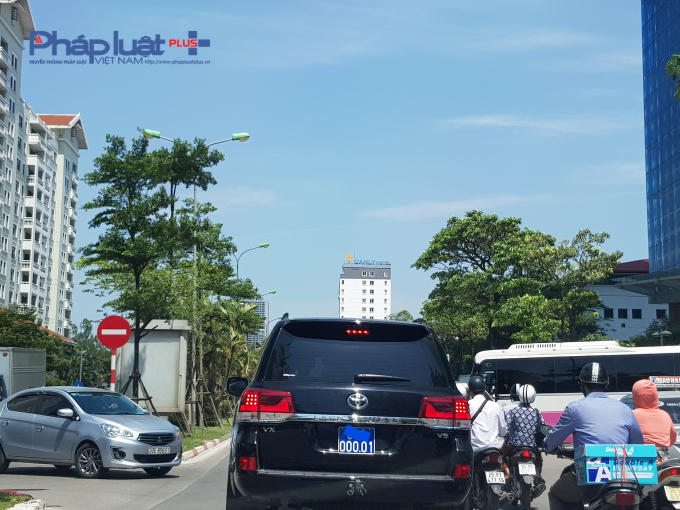 Chiếc xe mang "Biển số 1".