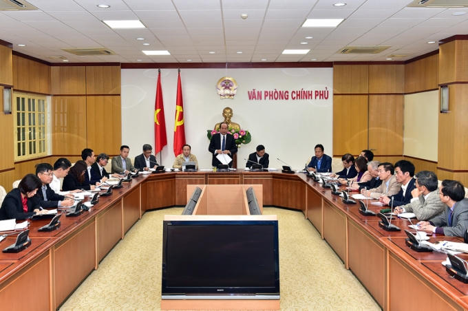Bộ trưởng, Chủ nhiệm VPCP Mai Tiến Dũng chủ trì buổi làm việc.