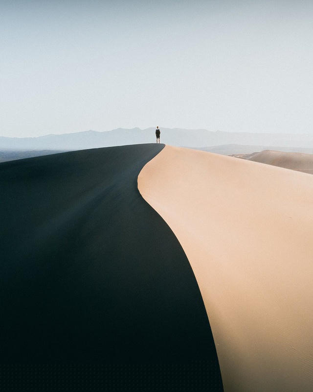 Bức “Đối xứng” - Tác giả @cannonmatt (Anh)