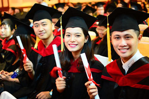 Kể từ ngày 4/7/2017, việc kiểm định chất lượng cơ sở giáo dục đại học được áp dụng theo bộ tiêu chuẩn đánh giá chất lượng thống nhất gồm 25 tiêu chuẩn. (Ảnh: Giáo dục và Thời đại)