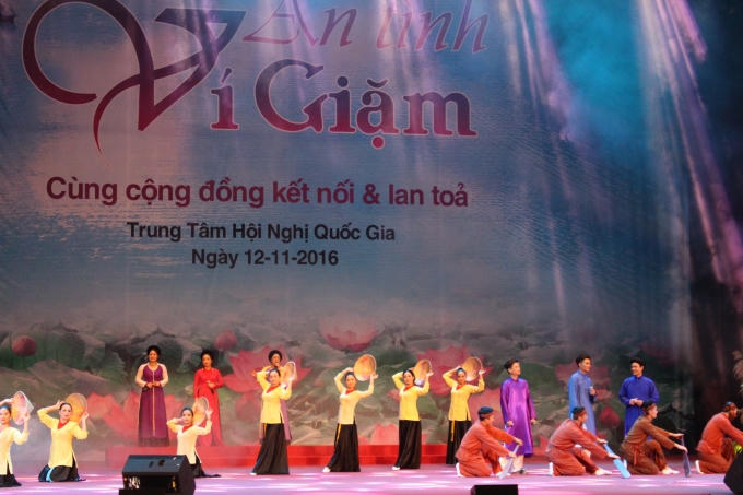 Lời ca của dân ca ví, giặm ca ngợi những giá trị sâu sắc và truyền thống như sự tôn trọng với các bậc cha mẹ, lòng chung thủy, tận tụy