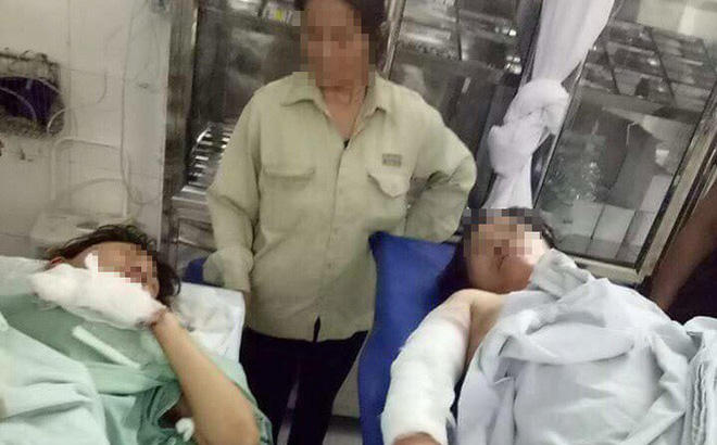 Mẹ và em gái Hợi cấp cứu tại bệnh viện sau khi bị chém. (Ảnh: báo Tri thức trẻ)