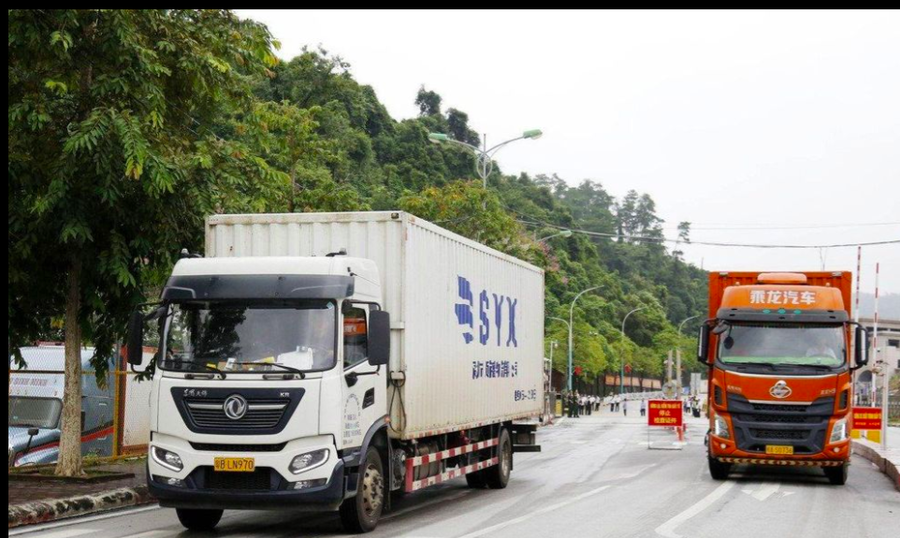 Chỉ đạo xử lý một số vướng mắc khi triển khai Nghị định về an toàn thực phẩm.