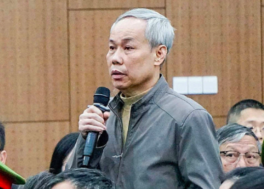 Bị cáo Nguyễn Hùng Long.