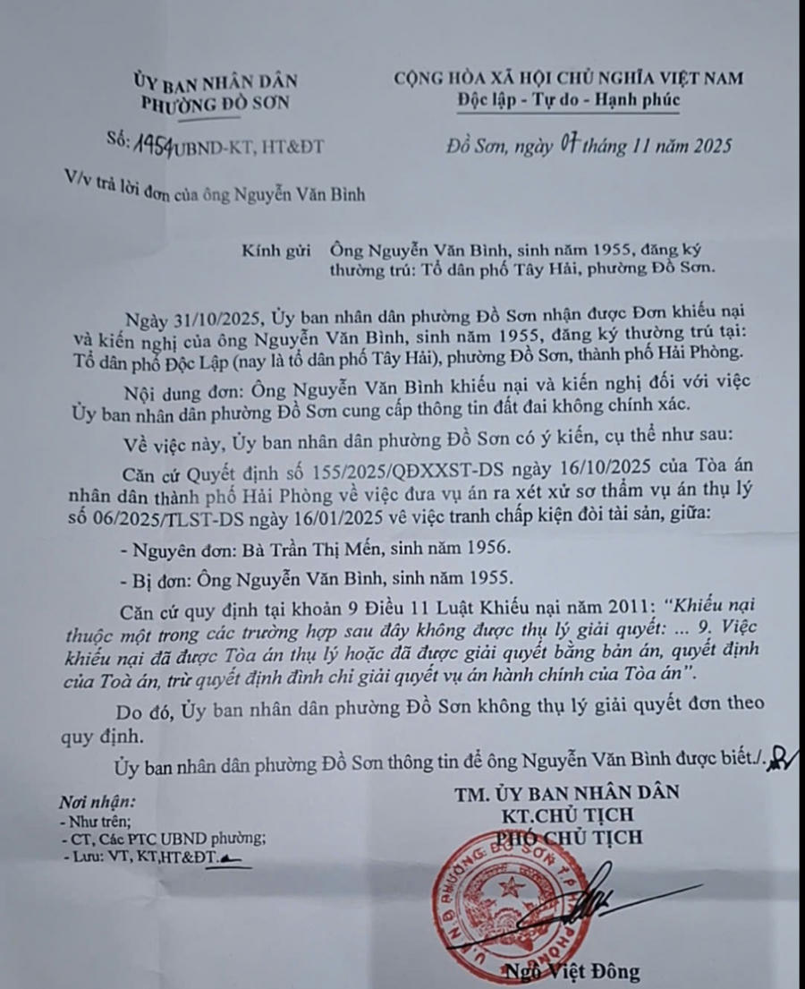 Gia đình ông Bình cảm thấy khó hiểu khi đưa ra thông báo không thụ lý giải quyết đơn thư của gia đình ông. (Ảnh đươngn sự cung cấp).