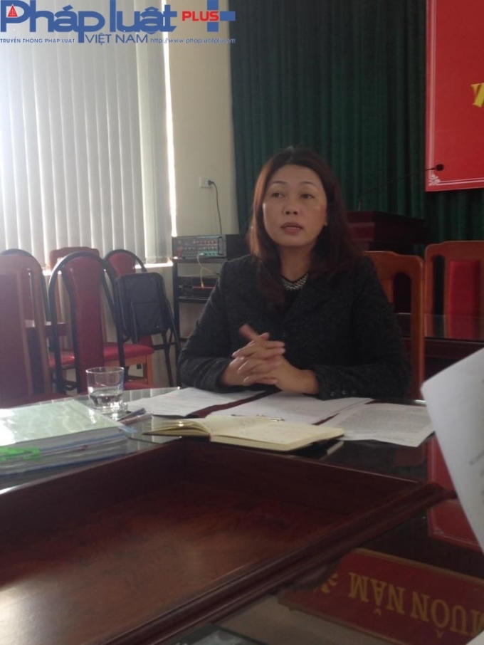 Bà Nguyễn Thị Bích Hạnh - Hiệu trưởng Trường tiểu học Hoàng Liệt trong buổi làm việc với PV (ảnh: Thu Thủy)