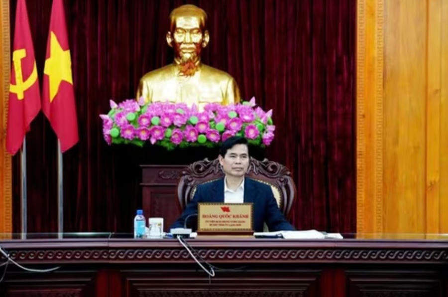 Ông Hoàng Quốc Khánh,Bí thư Tỉnh ủy Lạng Sơn chỉ đạo và điều hành buổi làm việc. (Ảnh: Quốc Đạt)