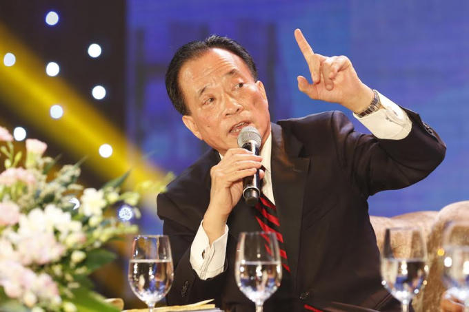 Ông Nguyễn Trí Hiếu - chuyên gia tài chính ngân hàng phân tích, nợ ngân hàng của Tập đoàn FLC