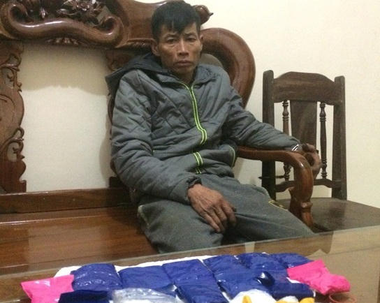 Đối tượng Lương Văn Duyền nằm trong đường dây buôn bán ma túy lớn từ Lào về bị bắt giữ cùng tang vật. (Ảnh: Công an Thanh Hóa cung cấp)