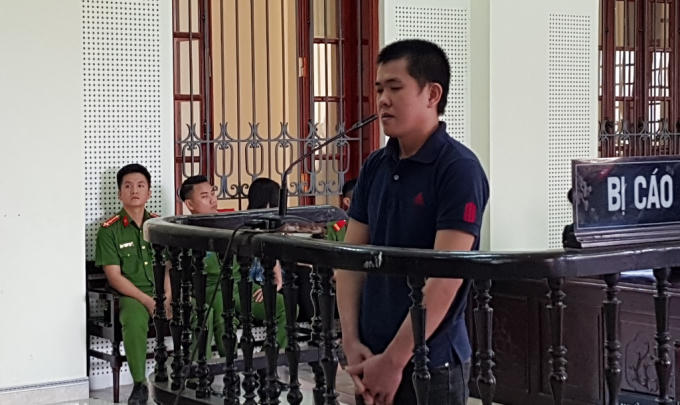 Trần Hữu Dũng tại phiên xét xử.