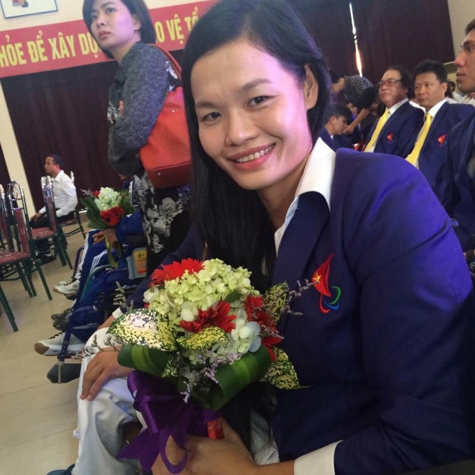 VĐV khuyết tật Trịnh Thị Bích Như(Bơi lội) giành nhiều thành tích tại giải Đông Nam Á, Châu Á.