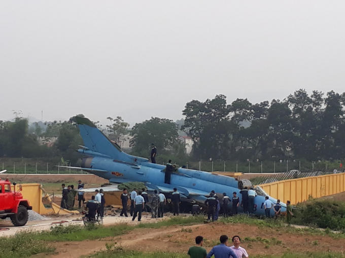 Hình ảnh máy bay gặp sự cố.