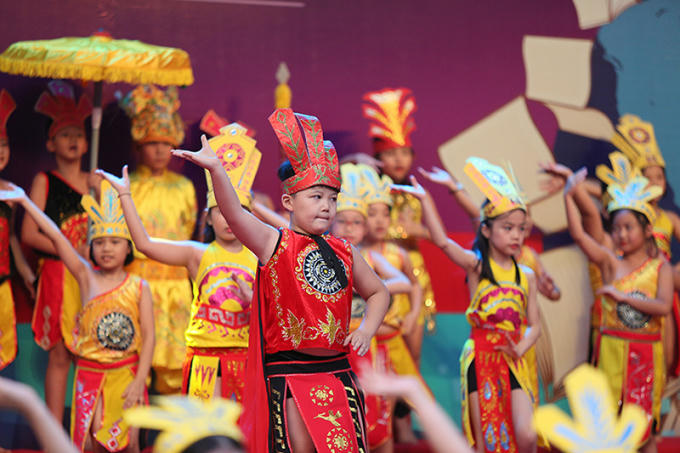 Ph&oacute; Đại sứ Israel: