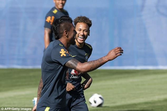 Neymar được cư dân mạng bầu chọn là cầu thủ nhiều khả năng nhất trong việc giành Quả bóng vàng World Cup 2018
