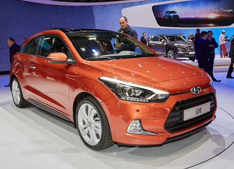 Hyundai i20 2018 chốt gi&aacute; 235 triệu đồng tại Ấn Độ