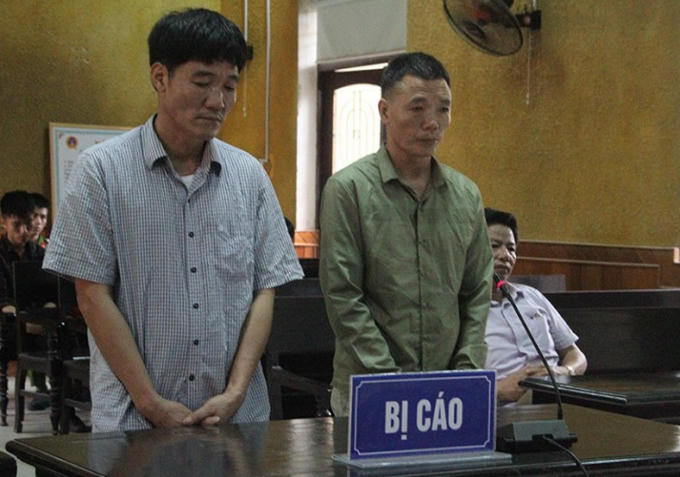 Hai anh em "đạo chích" lĩnh án.