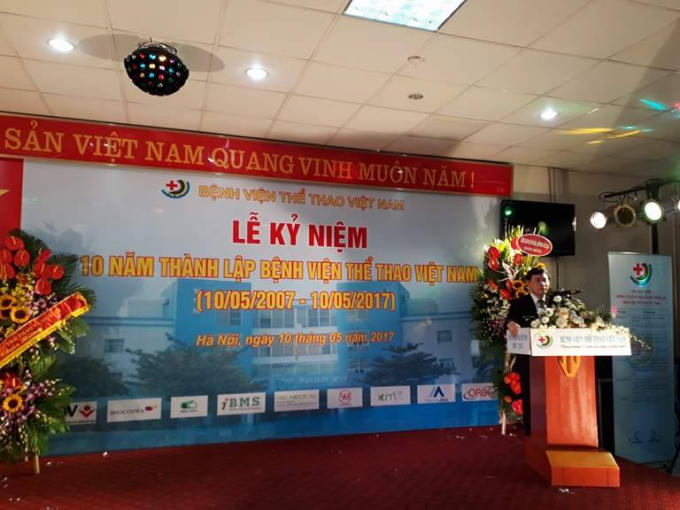 TS.BS Võ Tường Kha (GĐ BV Thể thao Việt Nam) phát biểu tại Lễ kỷ niệm.