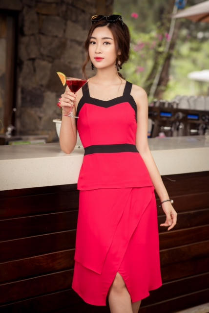 Hoa hậu Đỗ Mỹ Linh tư vấn trang phục cho bạn g&aacute;i trong kỳ nghỉ 30/4