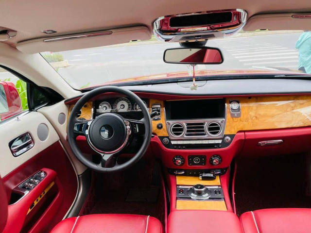 photo-2-16223825485831135440224