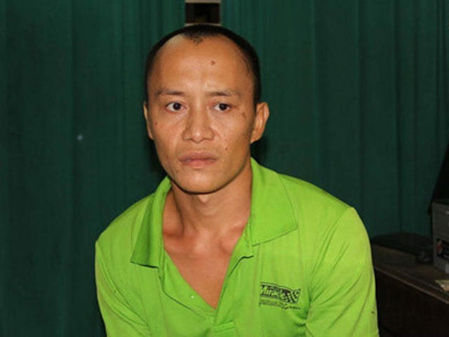 Đối tượng Tạ Văn Vỹ tại cơ quan Công an.