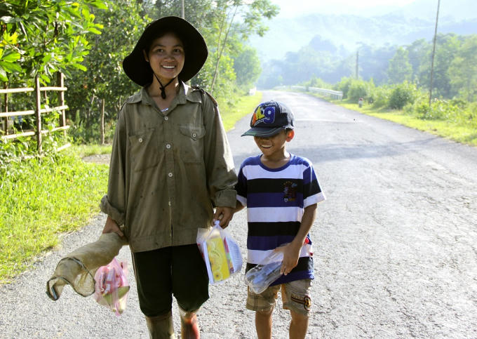 TT Huế: Pháp luật Plus mang niềm vui đến trẻ em vùng cao A Lưới