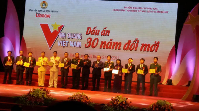 Dấu ấn 30 năm đổi mới: Vinh quang Việt Nam