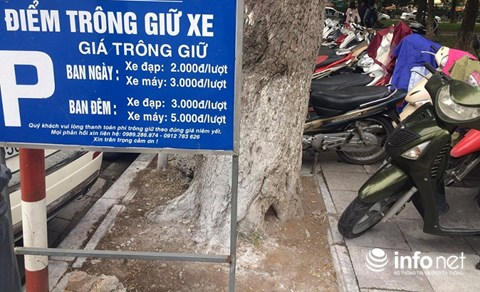 Nhiều người dân phản ánh, mặc dù tại điểm trông giữ xe có niêm yết mức giá cụ thể cho từng loại xe, nhưng khi thu phí của khách chủ bãi trông giữ phương tiện thường tăng thu gấp đôi, gấp 3 lần, thậm chí có chỗ tăng gấp 5 lần so với mức giá quy định.
