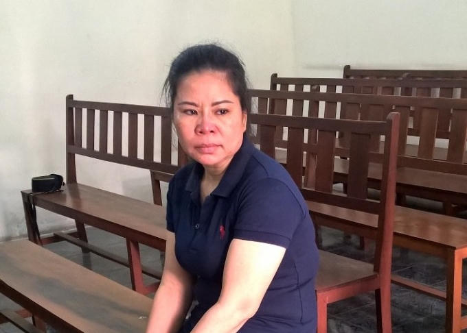 Chi trước vành móng ngựa.
