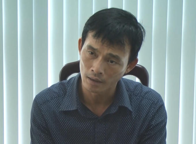 Đối tượng Tân tại cơ quan công an.