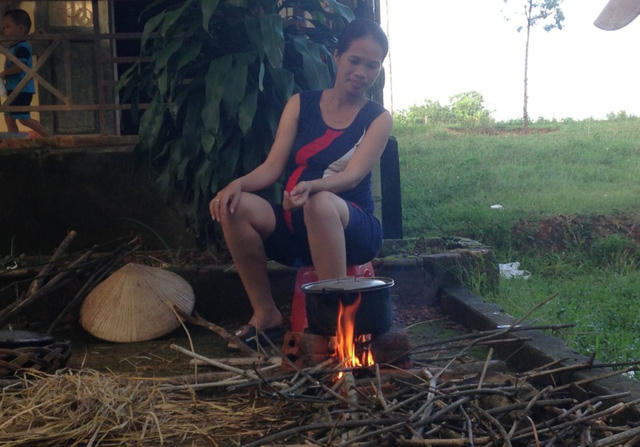 Tránh lũ trong trường học