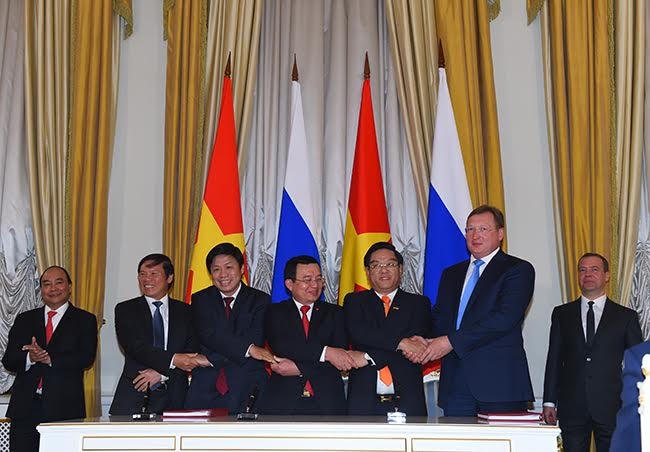 Thủ tướng Nguyễn Xuân Phúc và Thủ tướng Dmitry Medvedev khẳng định quyết tâm tăng cường quan hệ Đối tác chiến lược toàn diện Việt - Nga